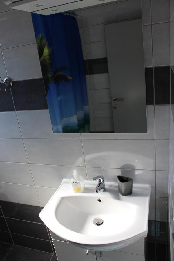 Filipovic Apartmani Медулин Екстериор снимка