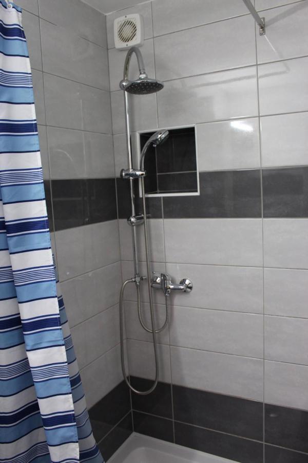 Filipovic Apartmani Медулин Екстериор снимка
