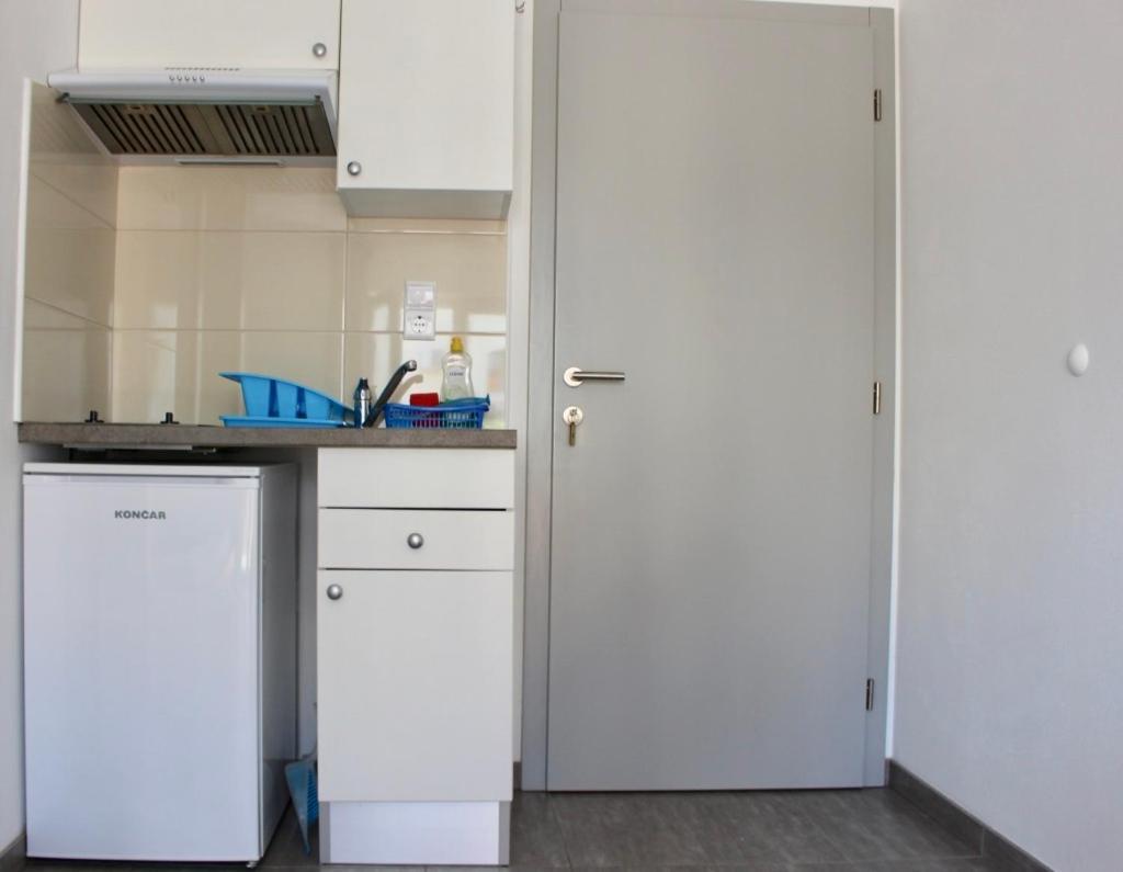 Filipovic Apartmani Медулин Екстериор снимка